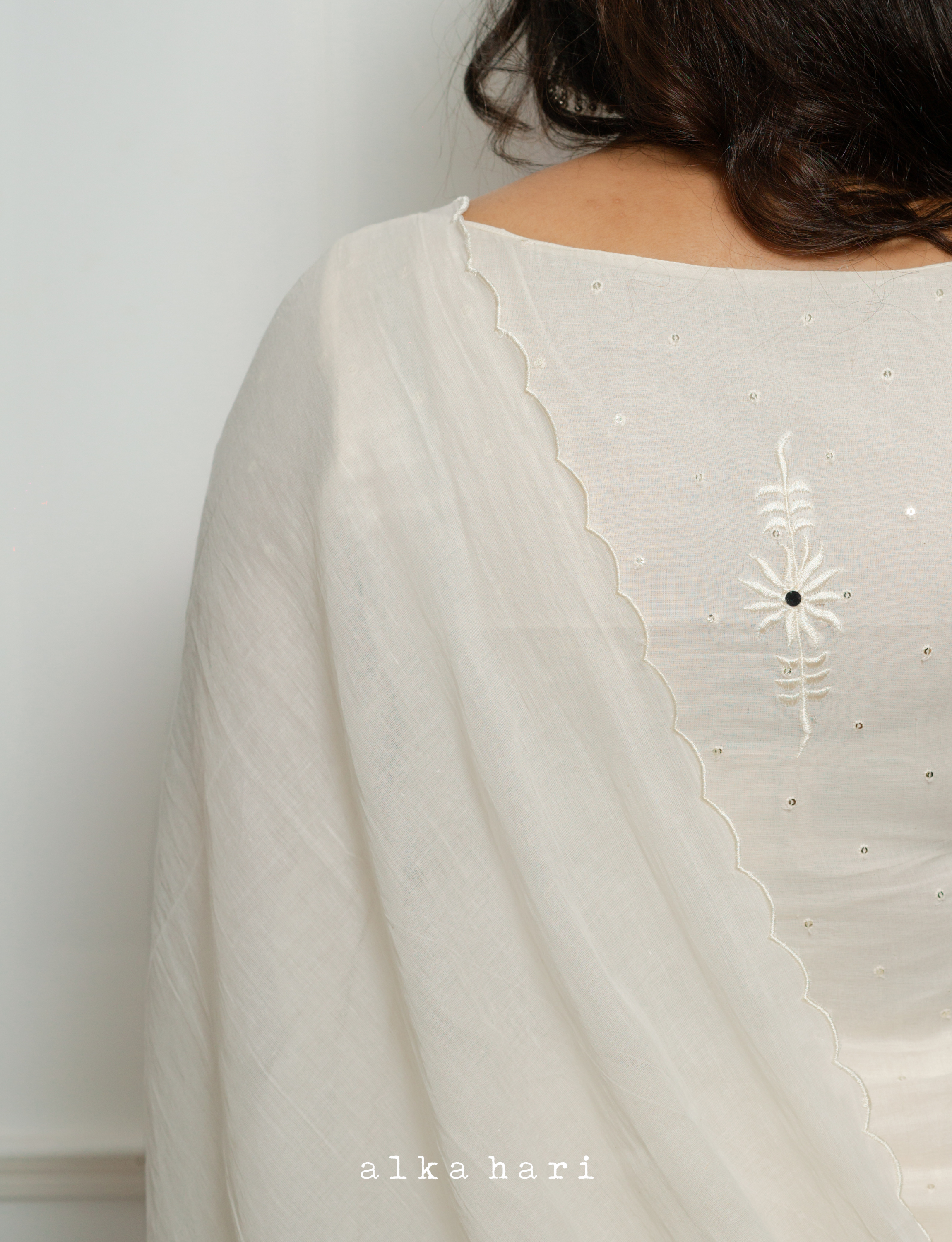 Madhuri Kurta